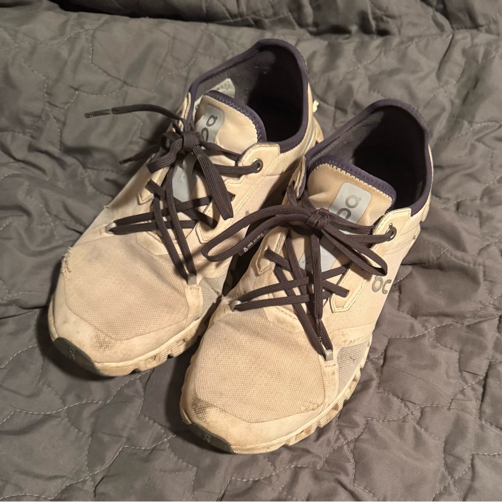 On Cloud X 3 AD sneakers in shell / Heather Size 8